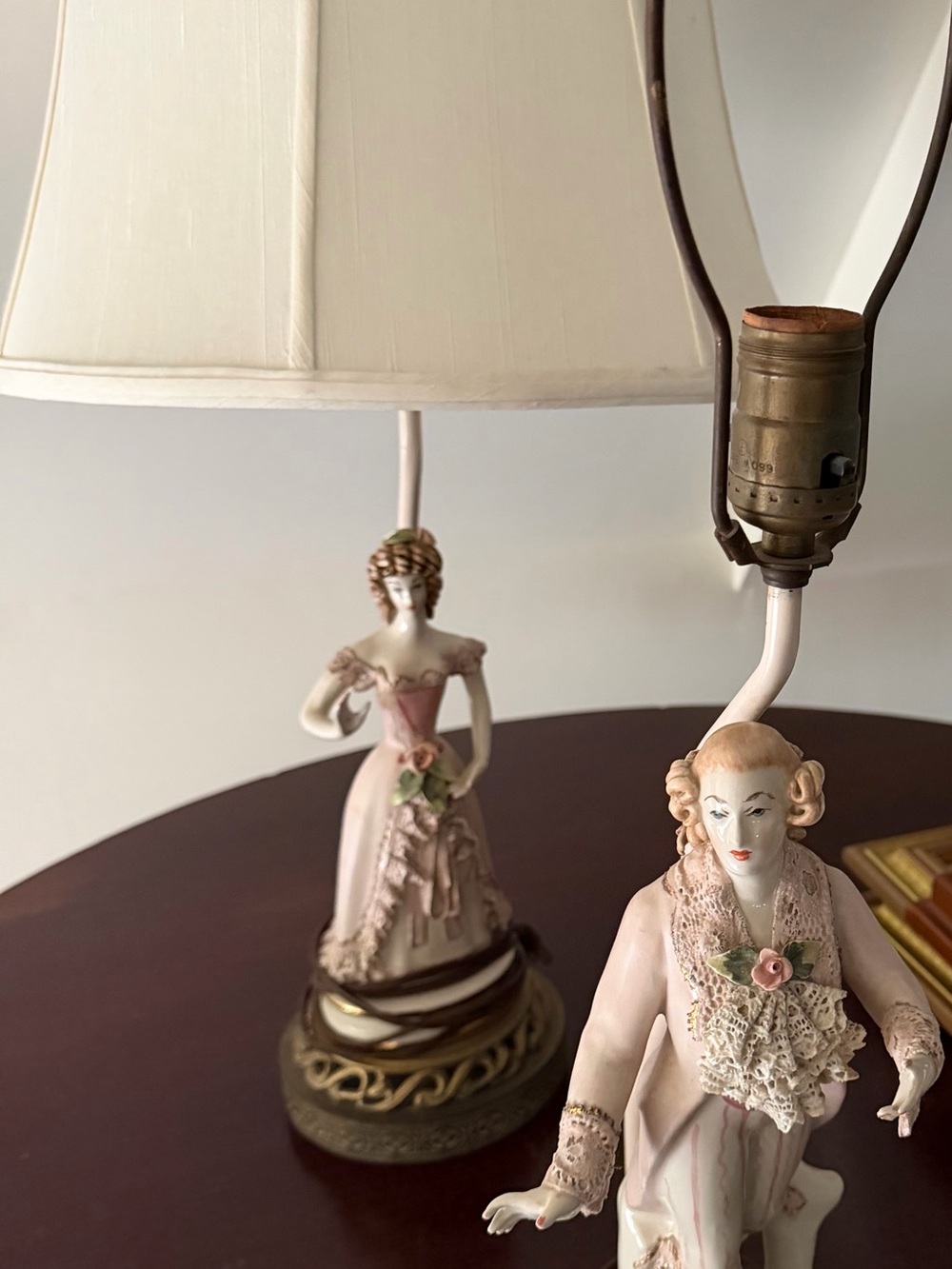 Pink Ceramic Figurine Table Lamp - Elegant Home Accent